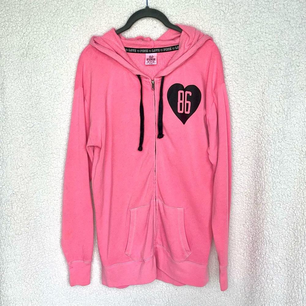 Hard-to-find Pink Victoria’s Secret pink “Love Pink 86 heart” oversized hoodie